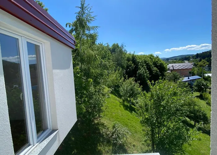 Sunny Alley - Suncani Sokak 塞拉耶佛